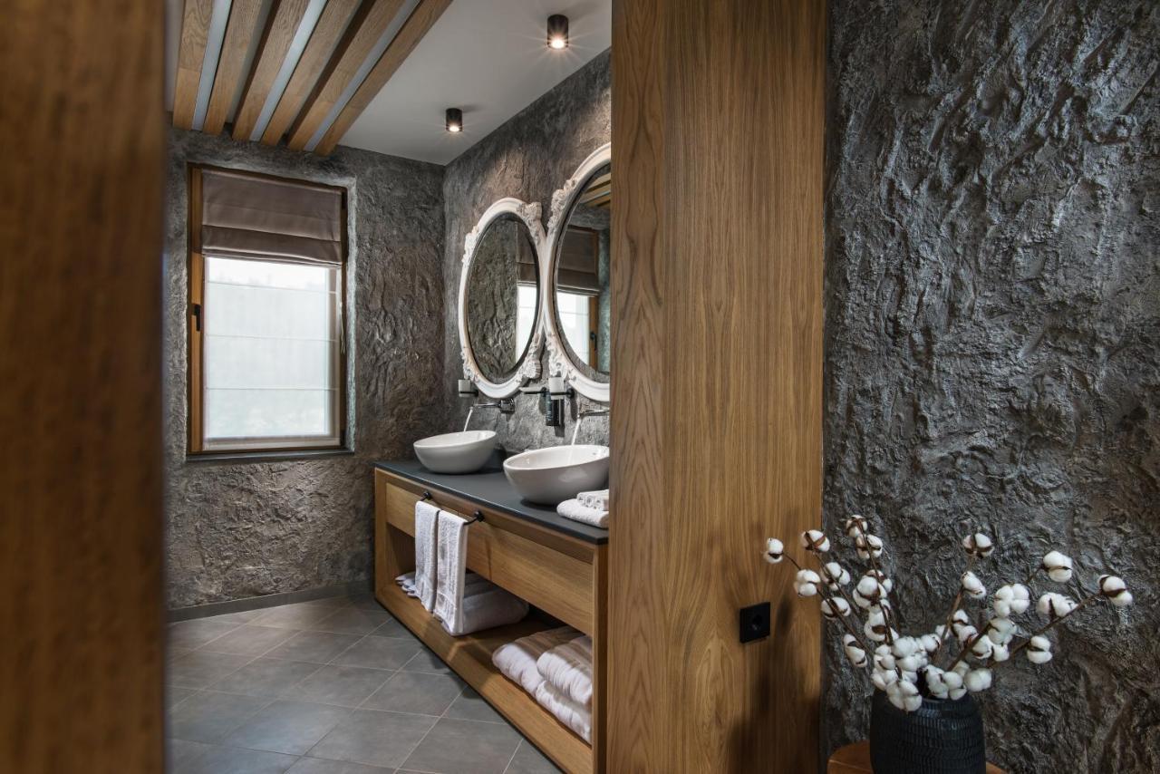 Wine & Spa Hotel Chukara Trjavna Buitenkant foto