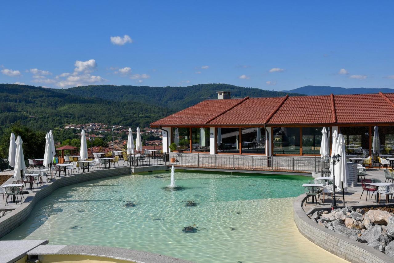Wine & Spa Hotel Chukara Trjavna Buitenkant foto