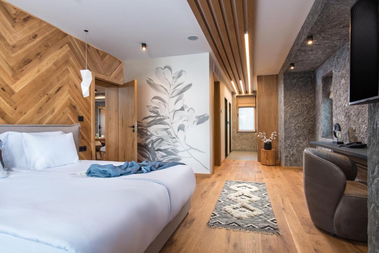 Wine & Spa Hotel Chukara Trjavna Buitenkant foto