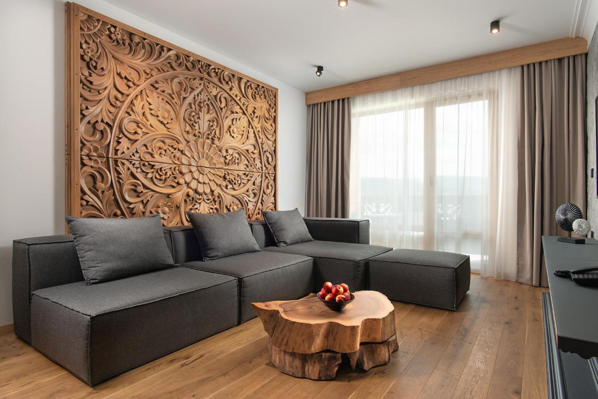 Wine & Spa Hotel Chukara Trjavna Buitenkant foto
